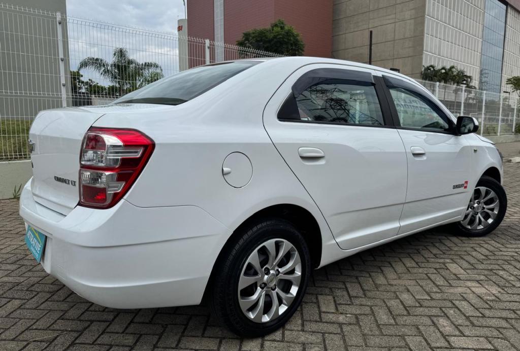 CHEVROLET Cobalt - Foto