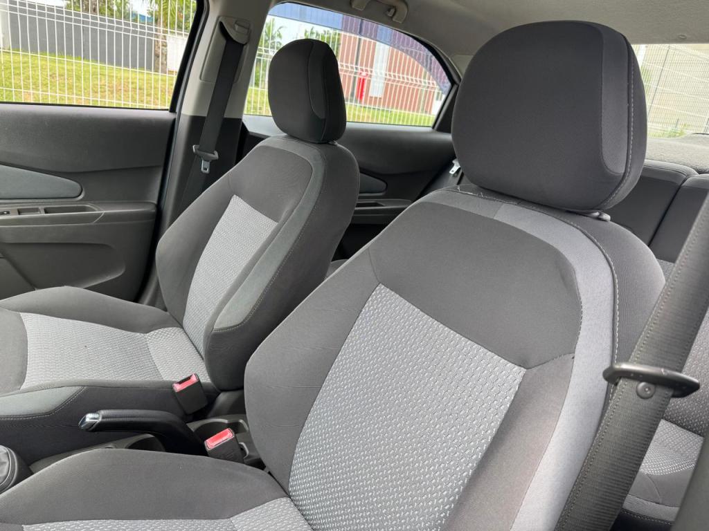 CHEVROLET Cobalt - Foto