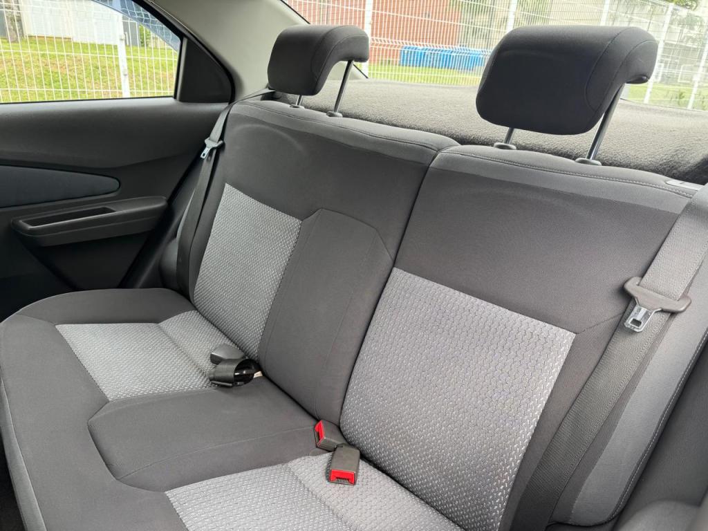 CHEVROLET Cobalt - Foto