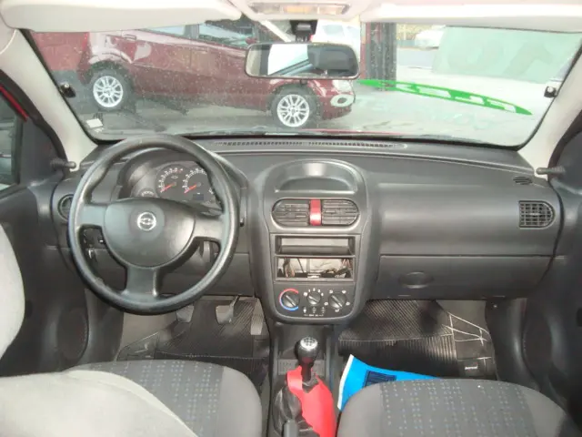 CHEVROLET Corsa Hatch - Foto