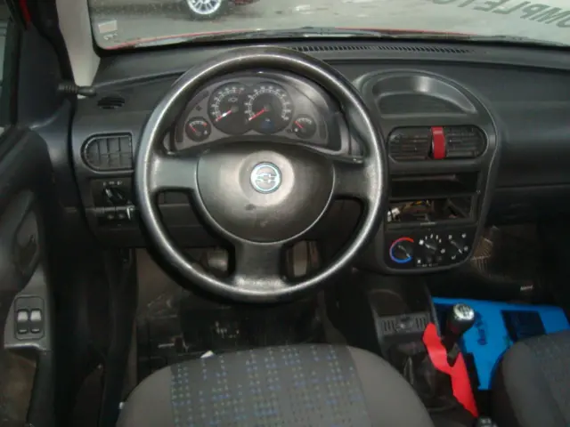 CHEVROLET Corsa Hatch - Foto