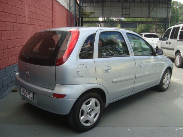 CHEVROLET Corsa Hatch - Foto