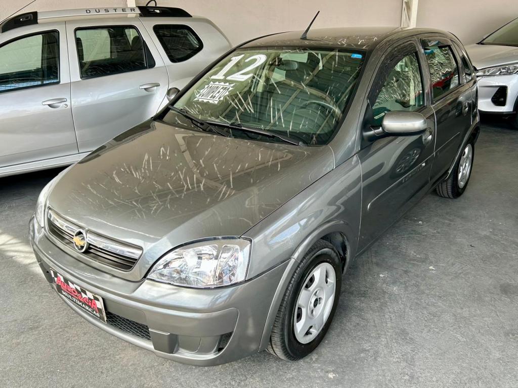 CHEVROLET Corsa Hatch - Foto