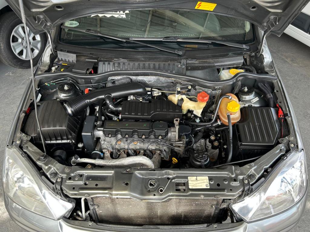 CHEVROLET Corsa Hatch - Foto