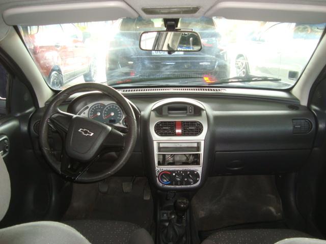 CHEVROLET Corsa Hatch - Foto