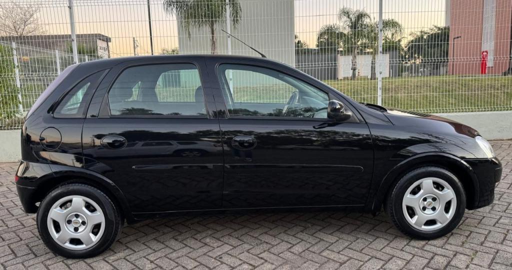 CHEVROLET Corsa Hatch - Foto