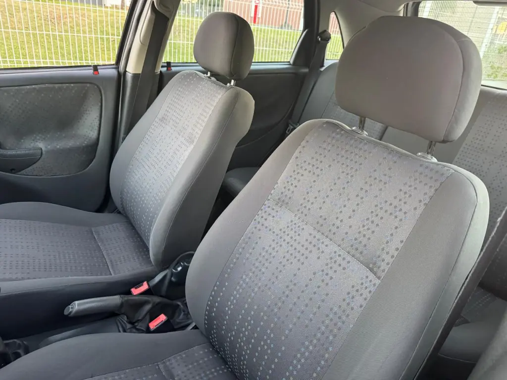 CHEVROLET Corsa Hatch - Foto