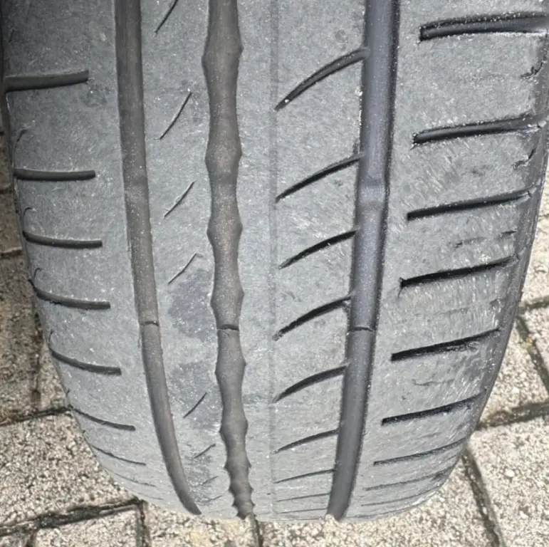 CHEVROLET Corsa Hatch - Foto