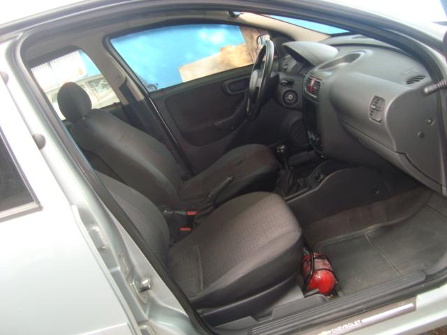 CHEVROLET Corsa Hatch - Foto