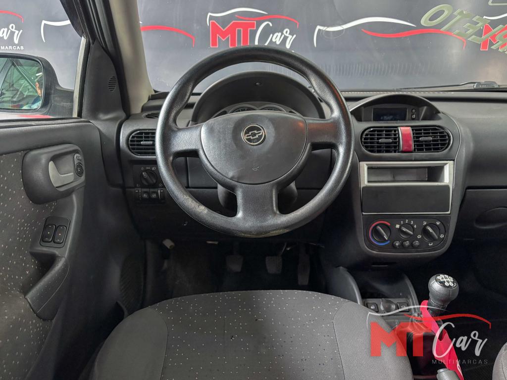 CHEVROLET Corsa Sedan - Foto