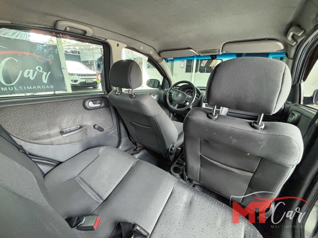 CHEVROLET Corsa Sedan - Foto