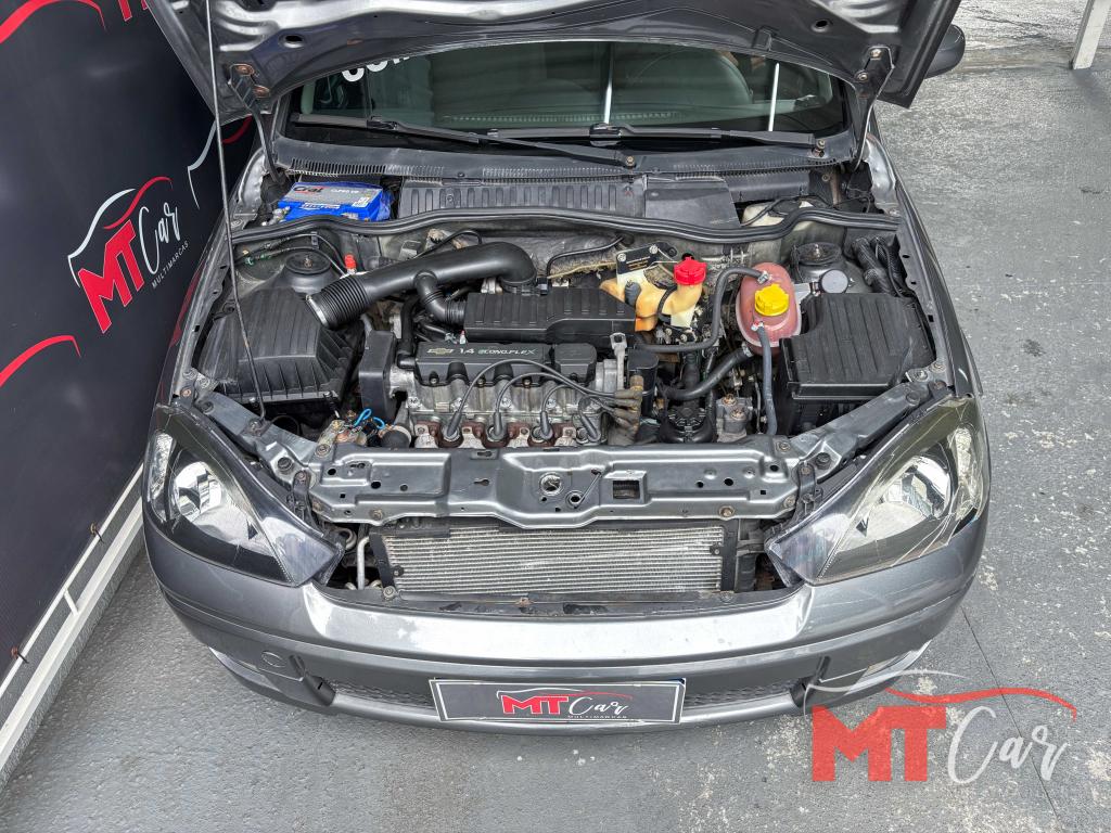 CHEVROLET Corsa Sedan - Foto