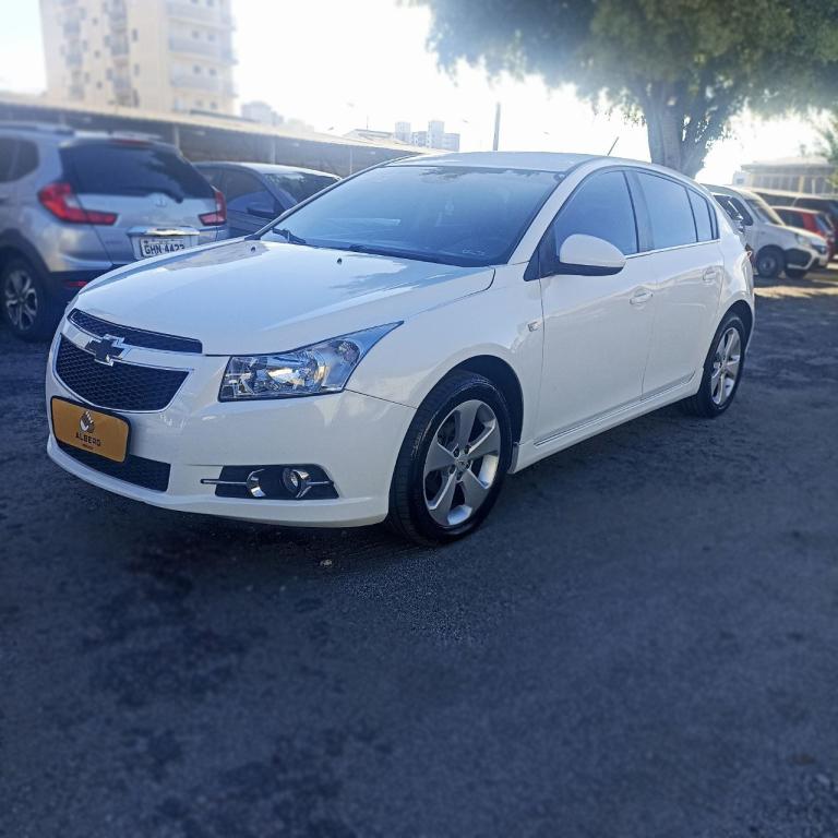 CHEVROLET Cruze Hatch - Foto