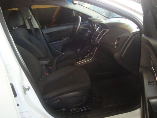CHEVROLET Cruze Sedan - Foto