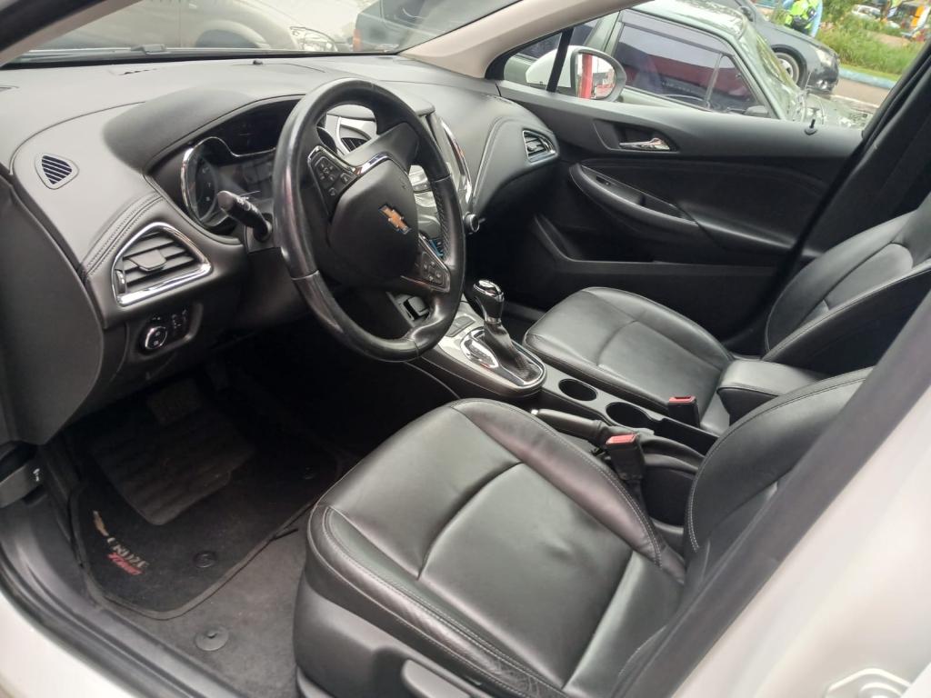 CHEVROLET Cruze Sedan - Foto