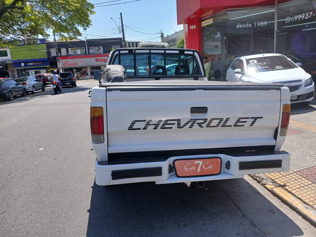 CHEVROLET D20 - Foto