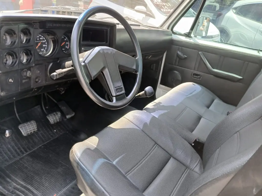 CHEVROLET D20 - Foto