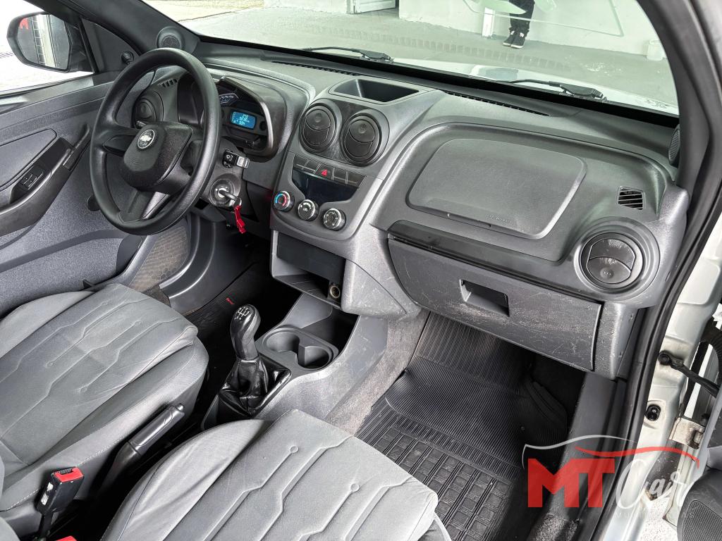 CHEVROLET Montana - Foto