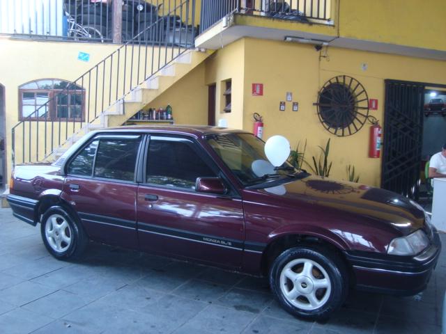 CHEVROLET Monza Sedan
