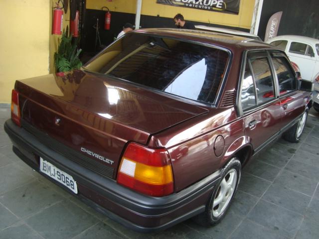 CHEVROLET Monza Sedan - Foto