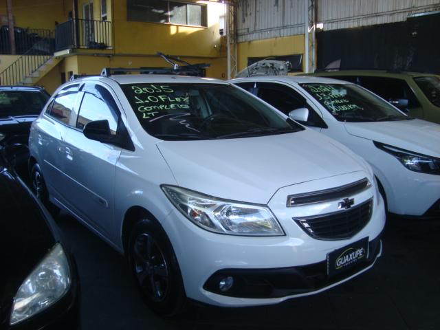 CHEVROLET Onix Hatch