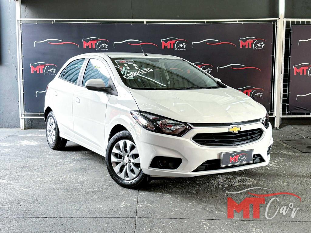 CHEVROLET Onix Hatch - Foto