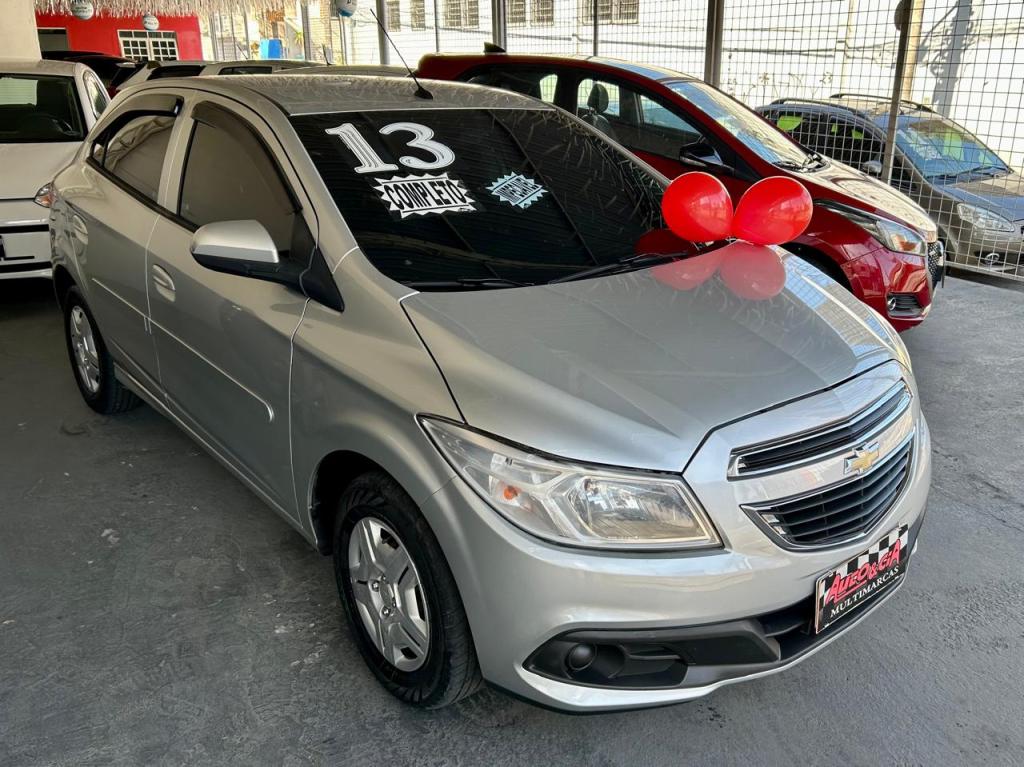 CHEVROLET Onix Hatch