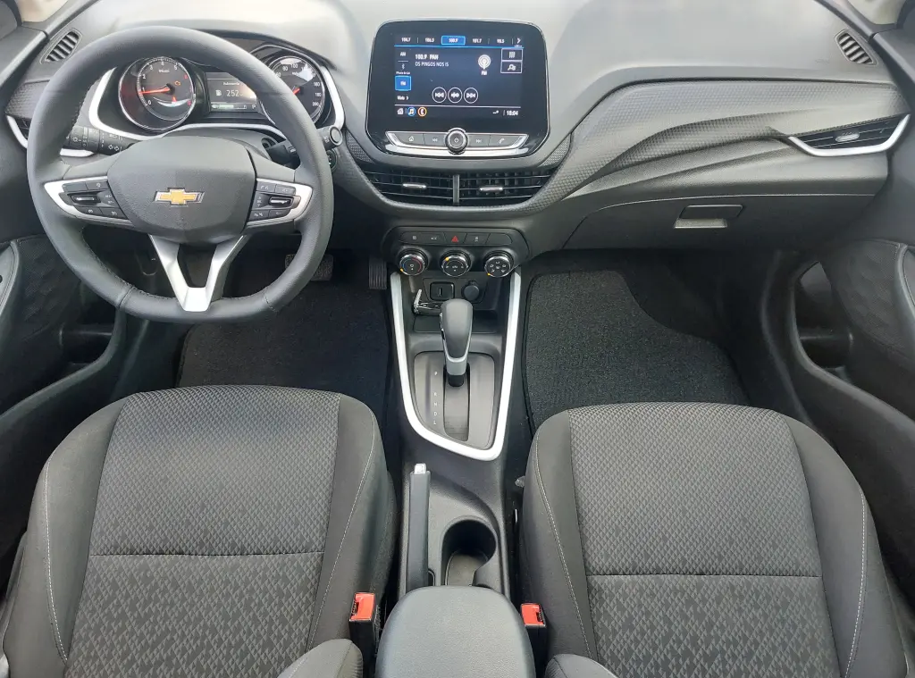 CHEVROLET Onix Sedan - Foto