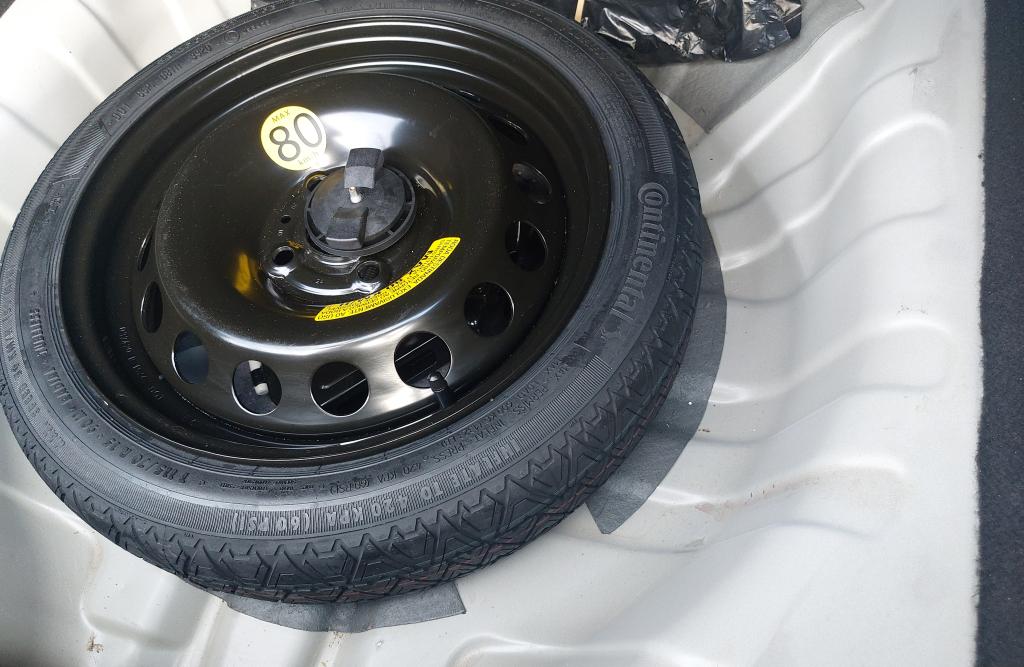 CHEVROLET Onix Sedan - Miniatura