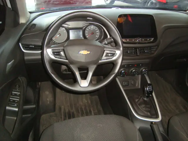 CHEVROLET Onix Sedan - Foto
