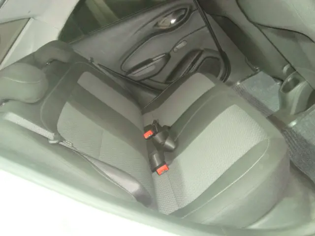 CHEVROLET Prisma - Foto