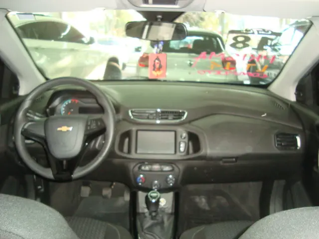 CHEVROLET Prisma - Foto