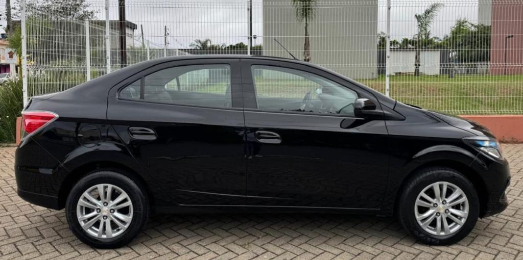 CHEVROLET Prisma - Foto