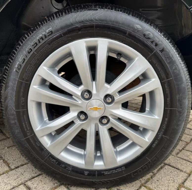 CHEVROLET Prisma - Foto