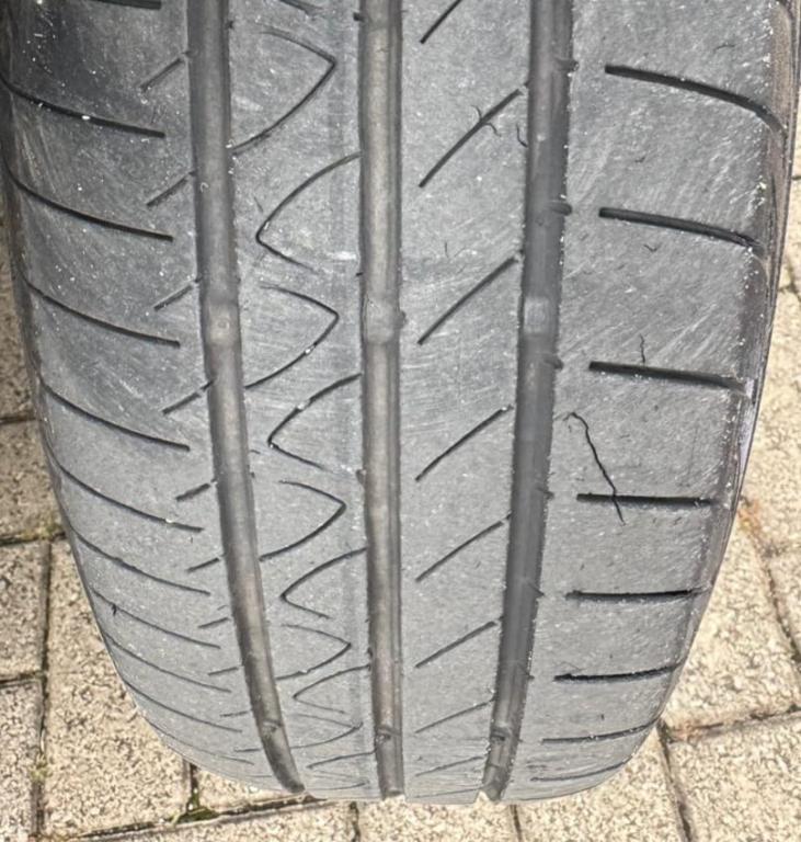 CHEVROLET Prisma - Foto