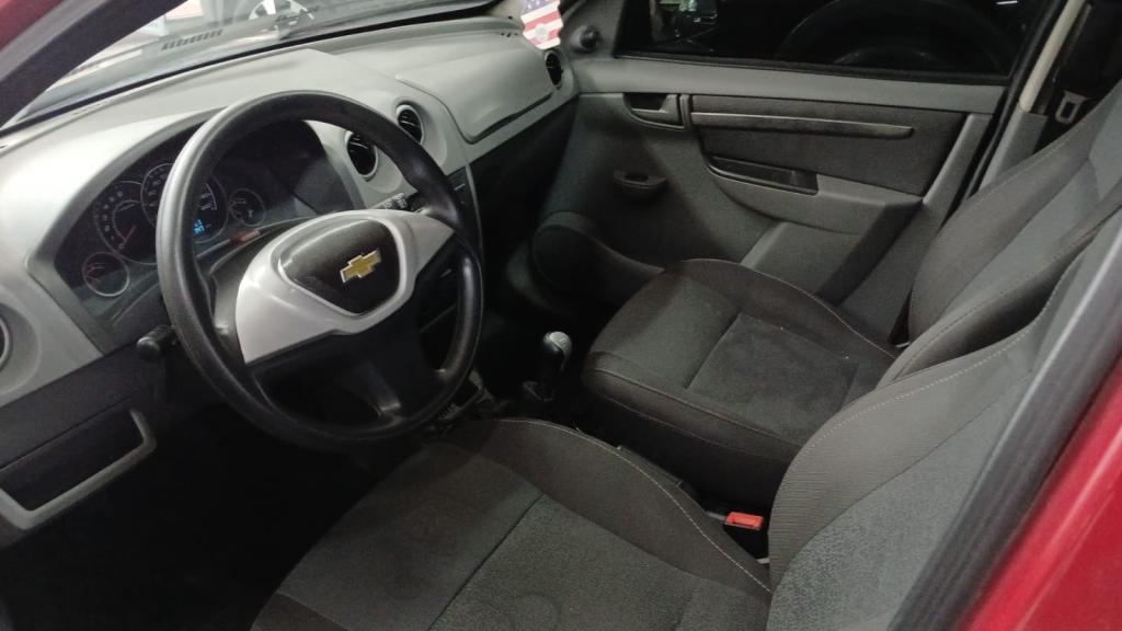 CHEVROLET Prisma - Foto
