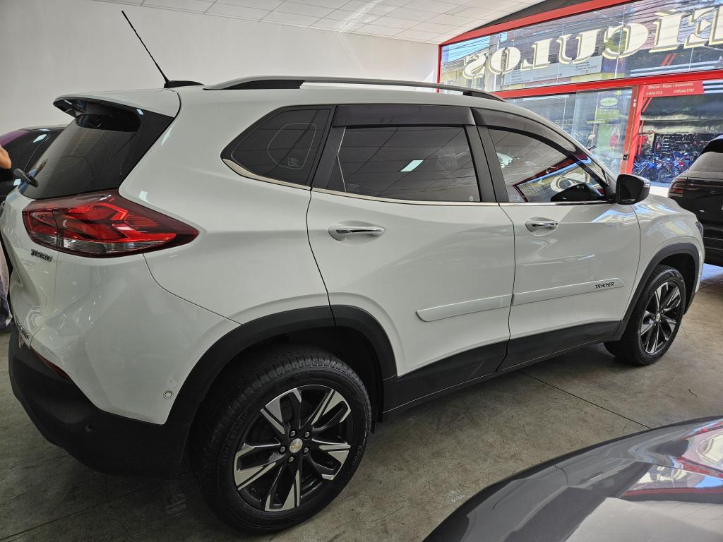 CHEVROLET Tracker - Foto
