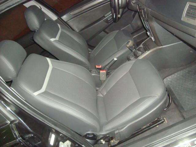 CHEVROLET Vectra Hatch - Foto