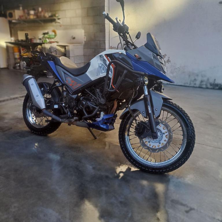DAFRA NH 190 - Foto