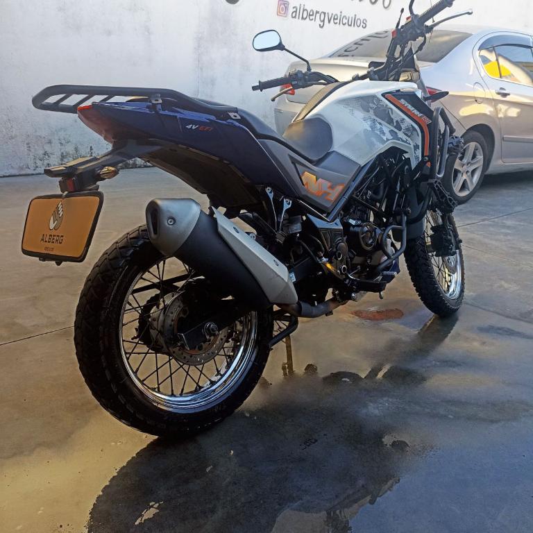 DAFRA NH 190 - Foto