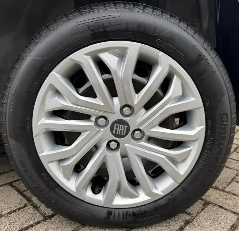 FIAT Argo - Foto