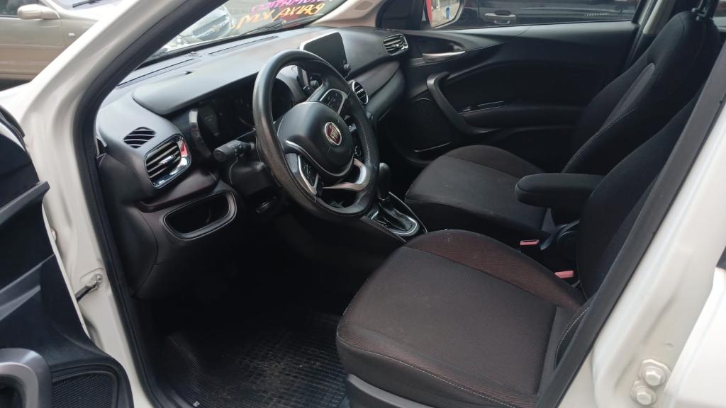 FIAT Cronos - Foto