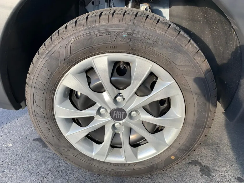 FIAT Mobi - Foto