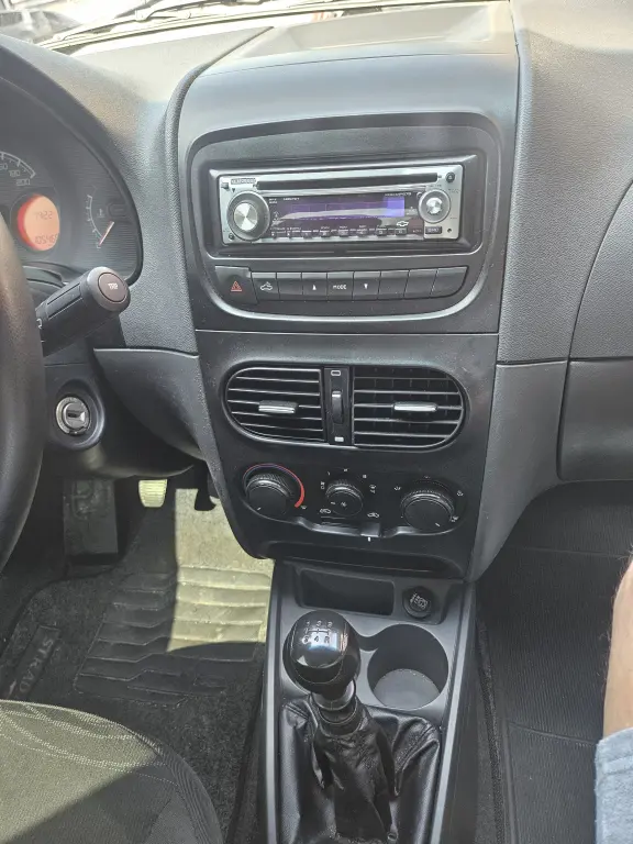 FIAT Strada - Foto