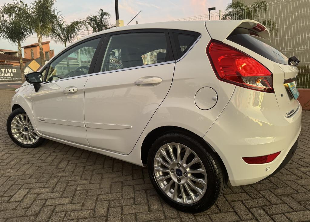 FORD Fiesta Hatch - Miniatura