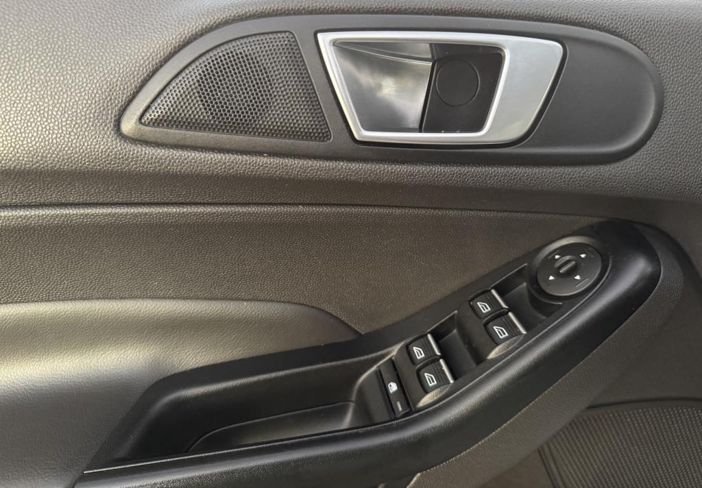 FORD Fiesta Hatch - Miniatura