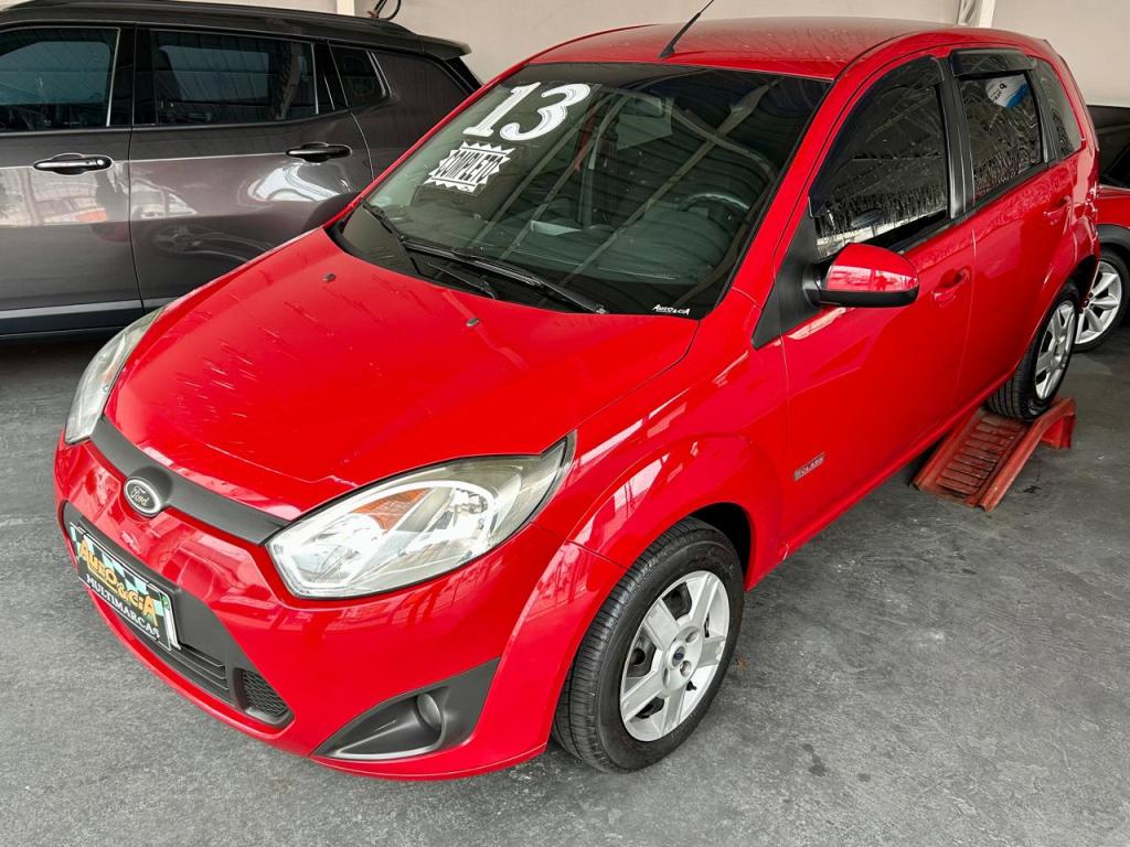 FORD Fiesta Hatch - Foto