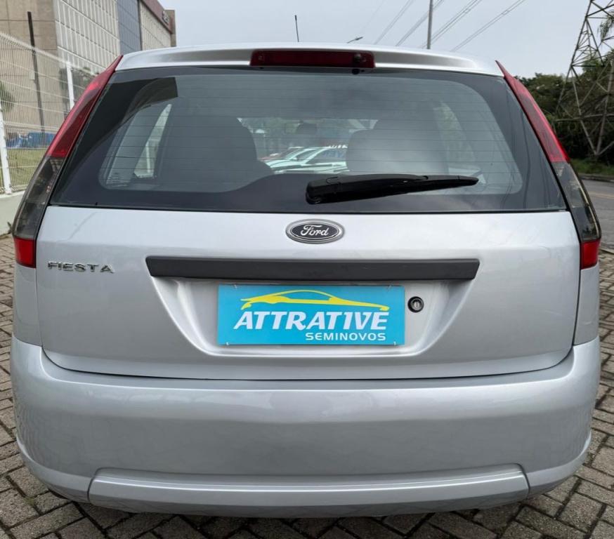 FORD Fiesta Hatch - Foto