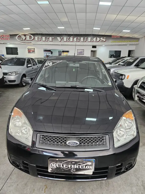 FORD Fiesta Hatch - Foto