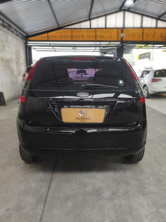 FORD Fiesta Hatch - Foto